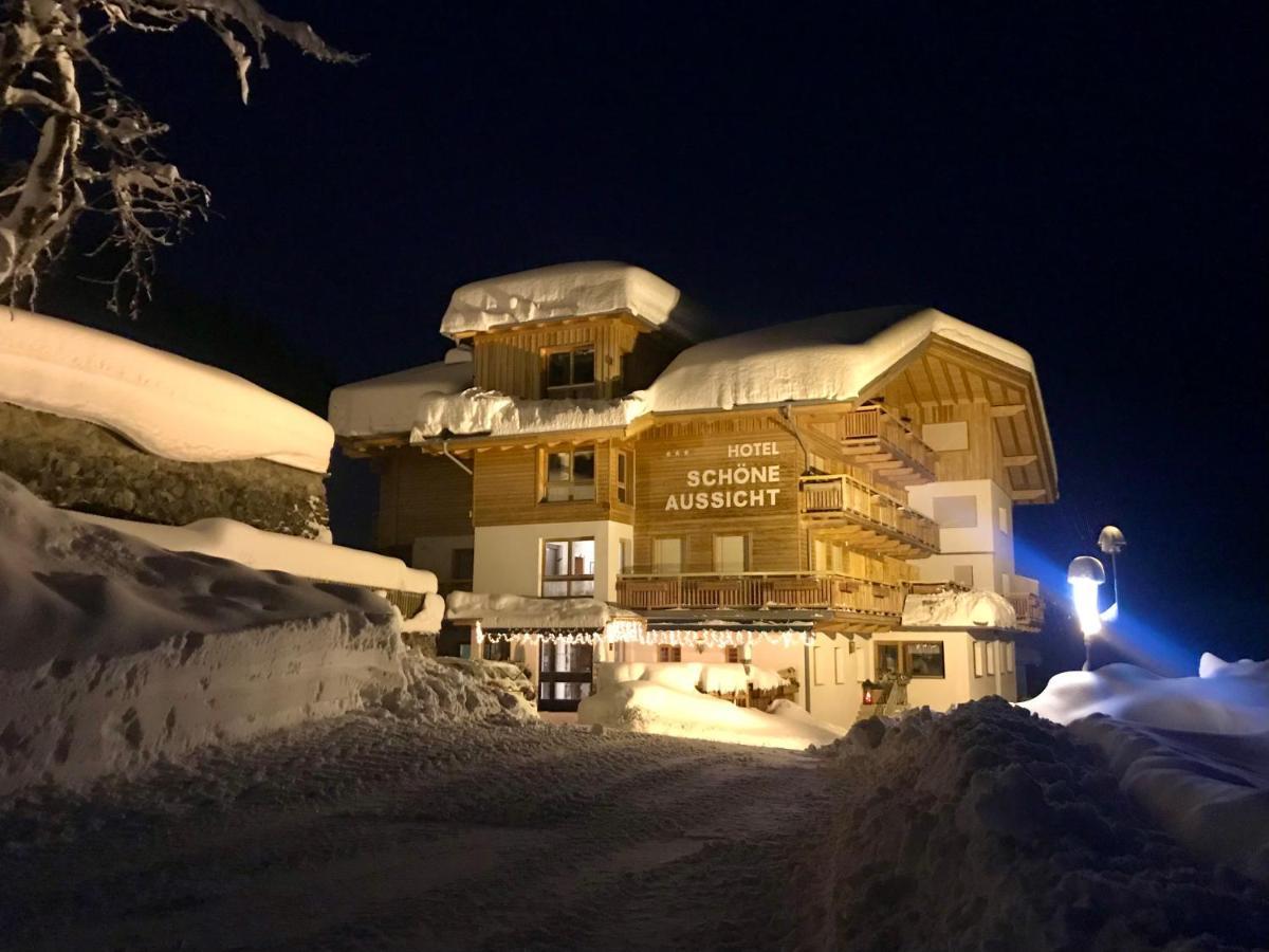 Hotel Schoene Aussicht Kartitsch Exterior photo