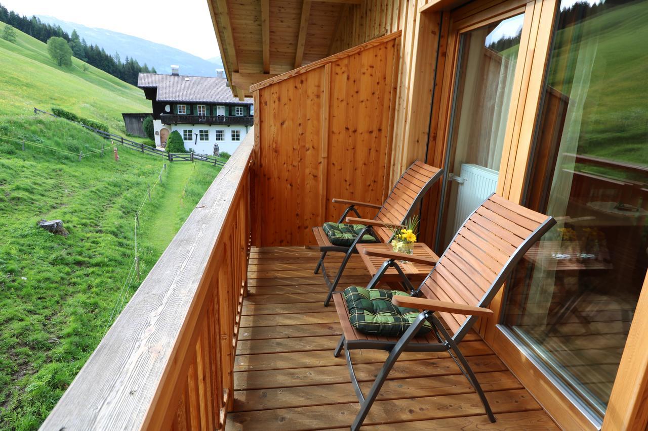 Hotel Schoene Aussicht Kartitsch Exterior photo